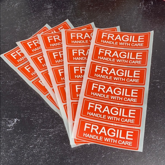 30 FRAGILE Stickers PRICE IS FIRM - Picture 3 of 4